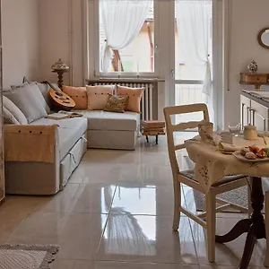 Ave Apartment Luino